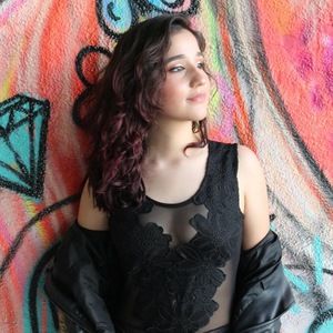 Meet your Posher, Marcela